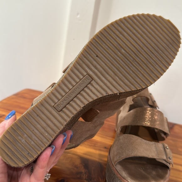 Donald Pliner Iris Slingback Wedge Sandals - Picture 8 of 9